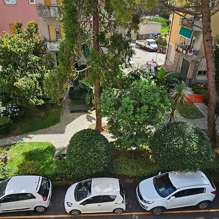 Caraluna Vacanze - *